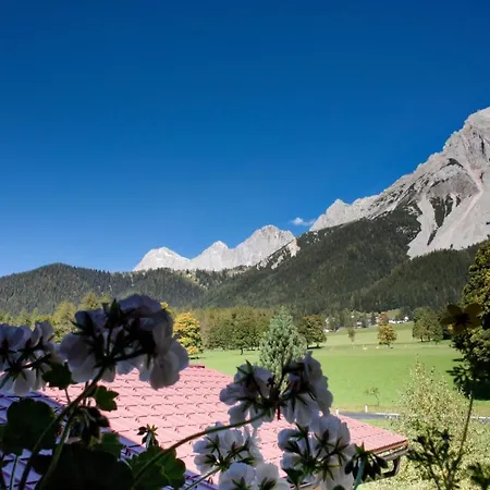 Alpenecho * Ramsau am Dachstein